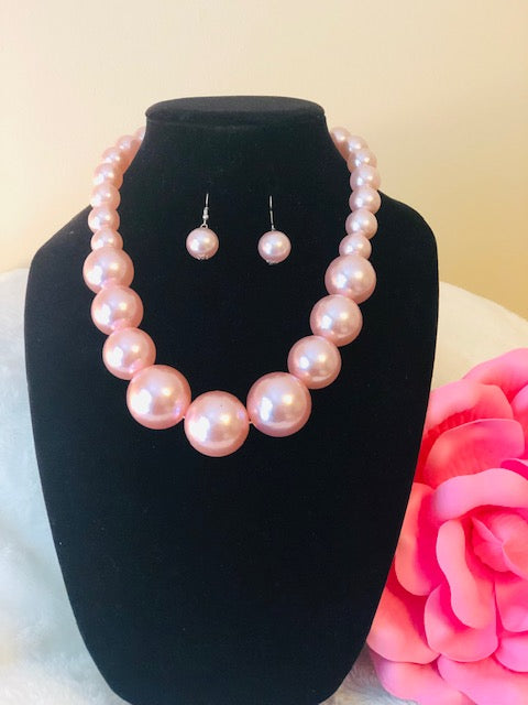Pretty Pretty in Pink Pearls