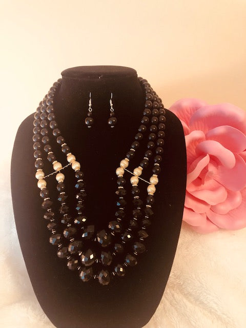 Black goes with everything Necklace Set